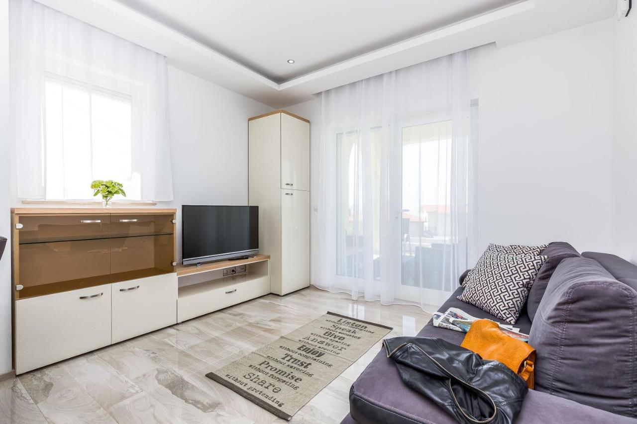 Luxury Apartments Kostrena With Pool 2 Zewnętrze zdjęcie