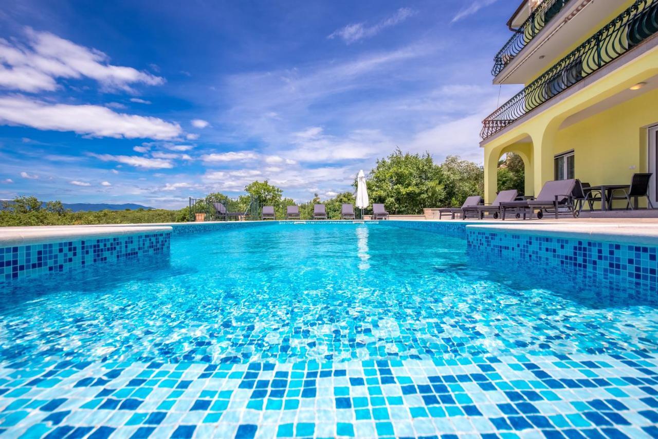 Luxury Apartments Kostrena With Pool 2 Zewnętrze zdjęcie